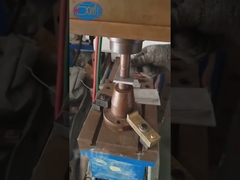 The aluminum sheet's welding of press welder