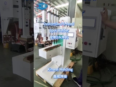 पांच सिर वाले स्पॉट वेल्डर के साथ स्टेनलेस स्टील प्लेट वेल्डिंग