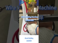 लाइन वेल्डिंग मशीन के साथ वेल्डिंग धातु की छड़